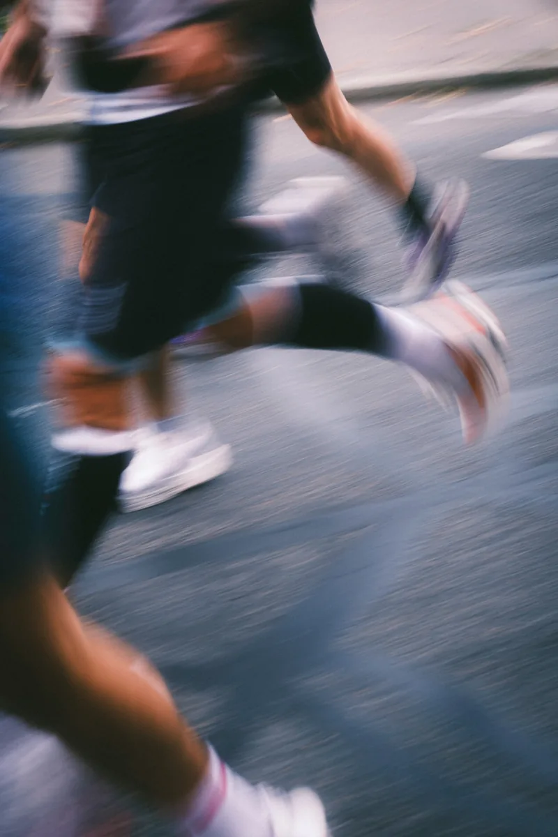 Runners on the road at Zoo Lake